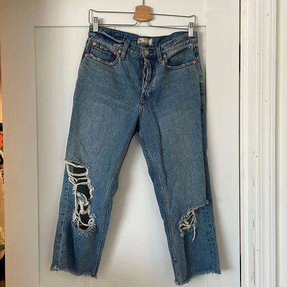 Free People Distressed Cropped Blue Jeans - Picture 1 of 6